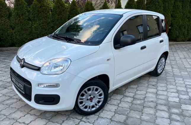 fiat panda Fiat Panda cena 26900 przebieg: 170000, rok produkcji 2017 z Lesko